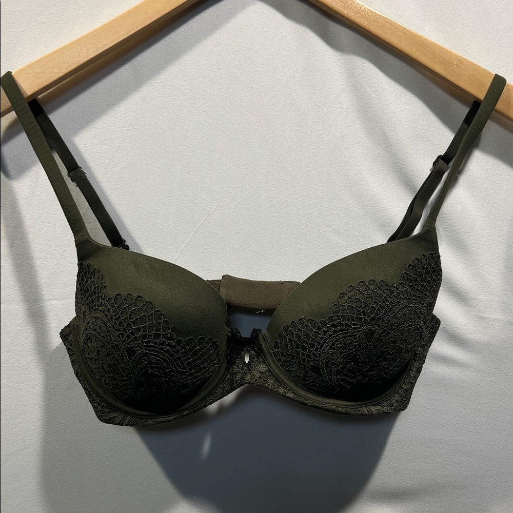 Victoria's Secret Dark Green Lace Bra